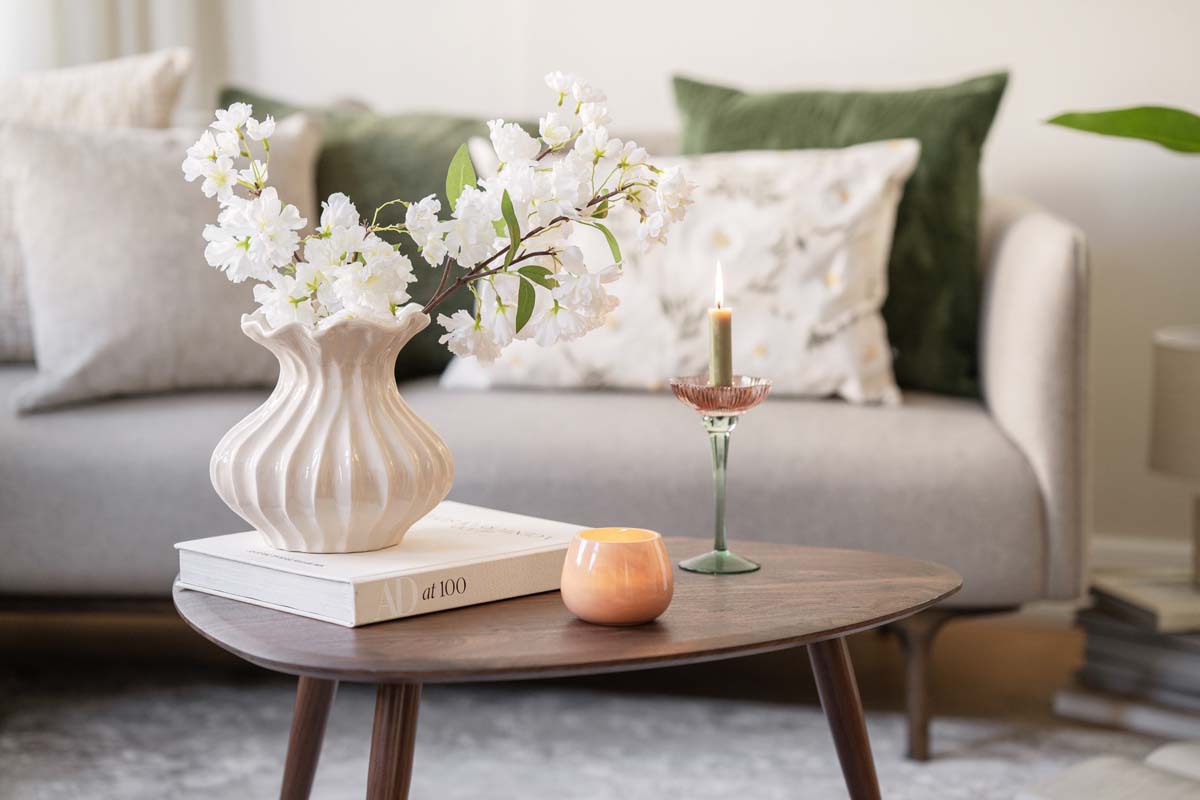 Vase Emma på sofabord
