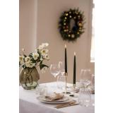 Festlys lakk 4pk mørk grønn på dekt spisebord