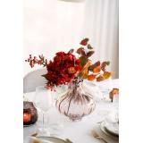 Gren Aucalyptus i vase Ambi på spisebord