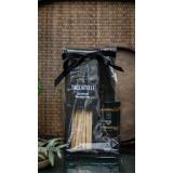 Gavesett med pasta og pesto fra Halvor Bakke