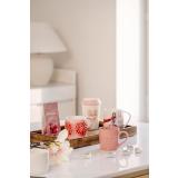 Brett med kopper og godis perfekt til morsdagen