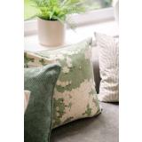 Putetrekk velur Grace i sofa