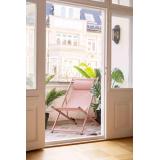 Solstol frida rosa på balkong