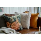 Sofaputer i høstfarger