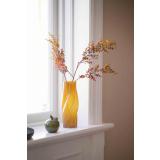 Vase Asti med stilkblomster i vinduskarmen 