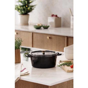 Støpejernsgryte Sabor 4L sort på kjøkkenbenk