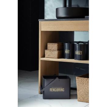 Vaskepulverboks hvit i hylle på bad