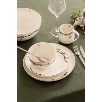 Borddekking med servise julehjerte fra Holmen