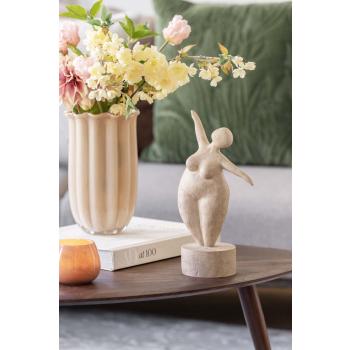 Dekorfigur Diana på sofabord med vase og lykt zion