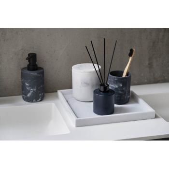 tannglass marmor svart med tannbørste