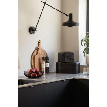 Brødboks Ivo på kjøkkenbenk