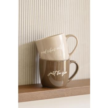 tekstkopper på hylle