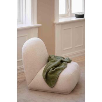 Pledd Lyngen grønn på stol 