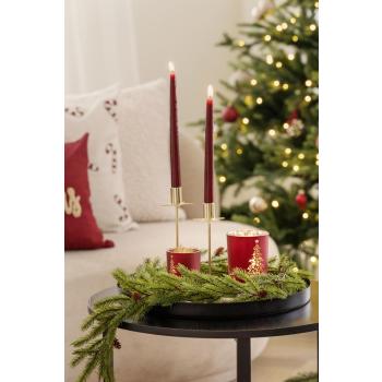 Girlander Gran på bord med annen julepynt