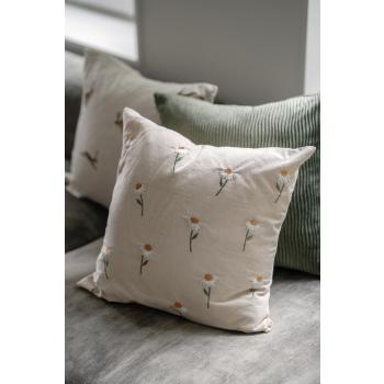 Brodertputetrekk satt sammen med velurputetrekk