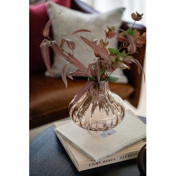 Gren Aucalyptus i vase Ambi på sofabord