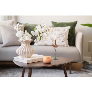 Bord yana med vase emma, lysestake fleur og telysholder zion